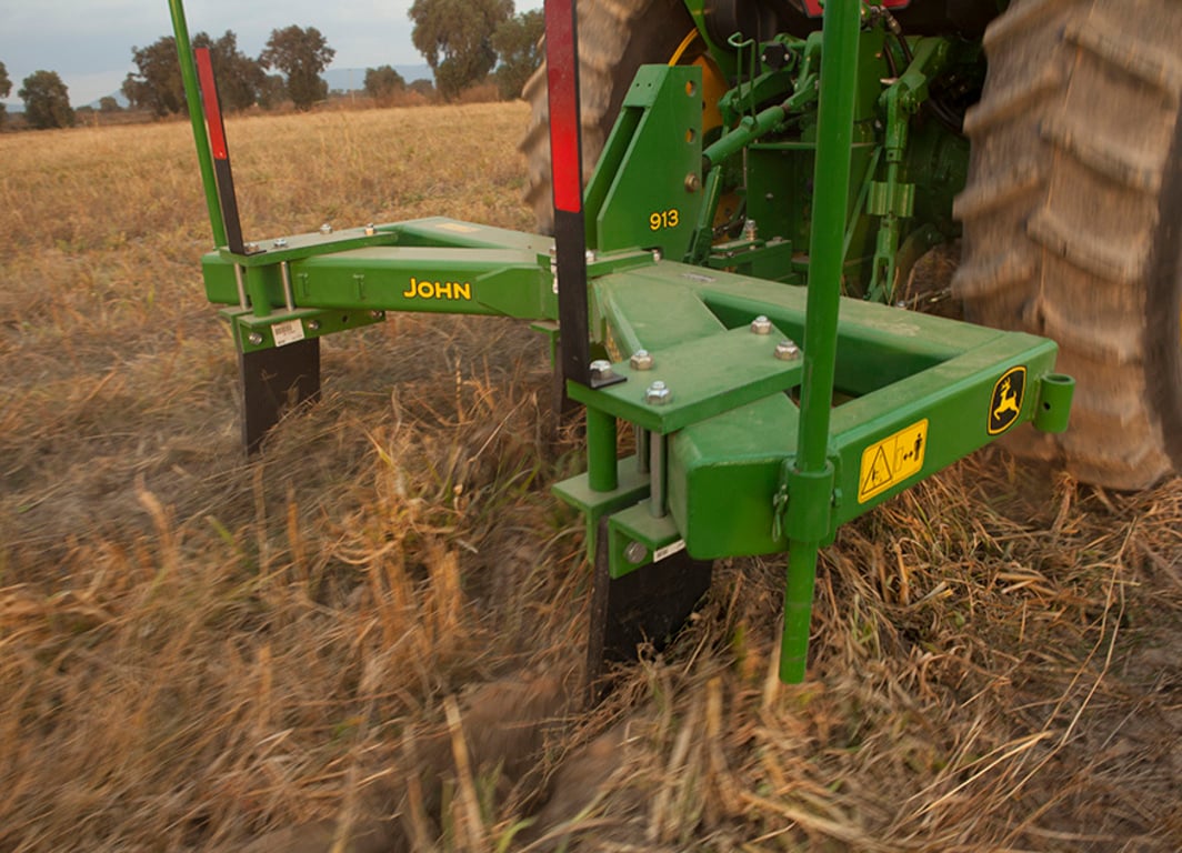 Roturador 913 en el campo.