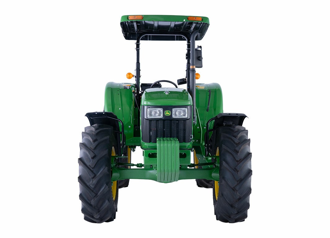 Tractor 5415 visto de frente sobre fondo blanco